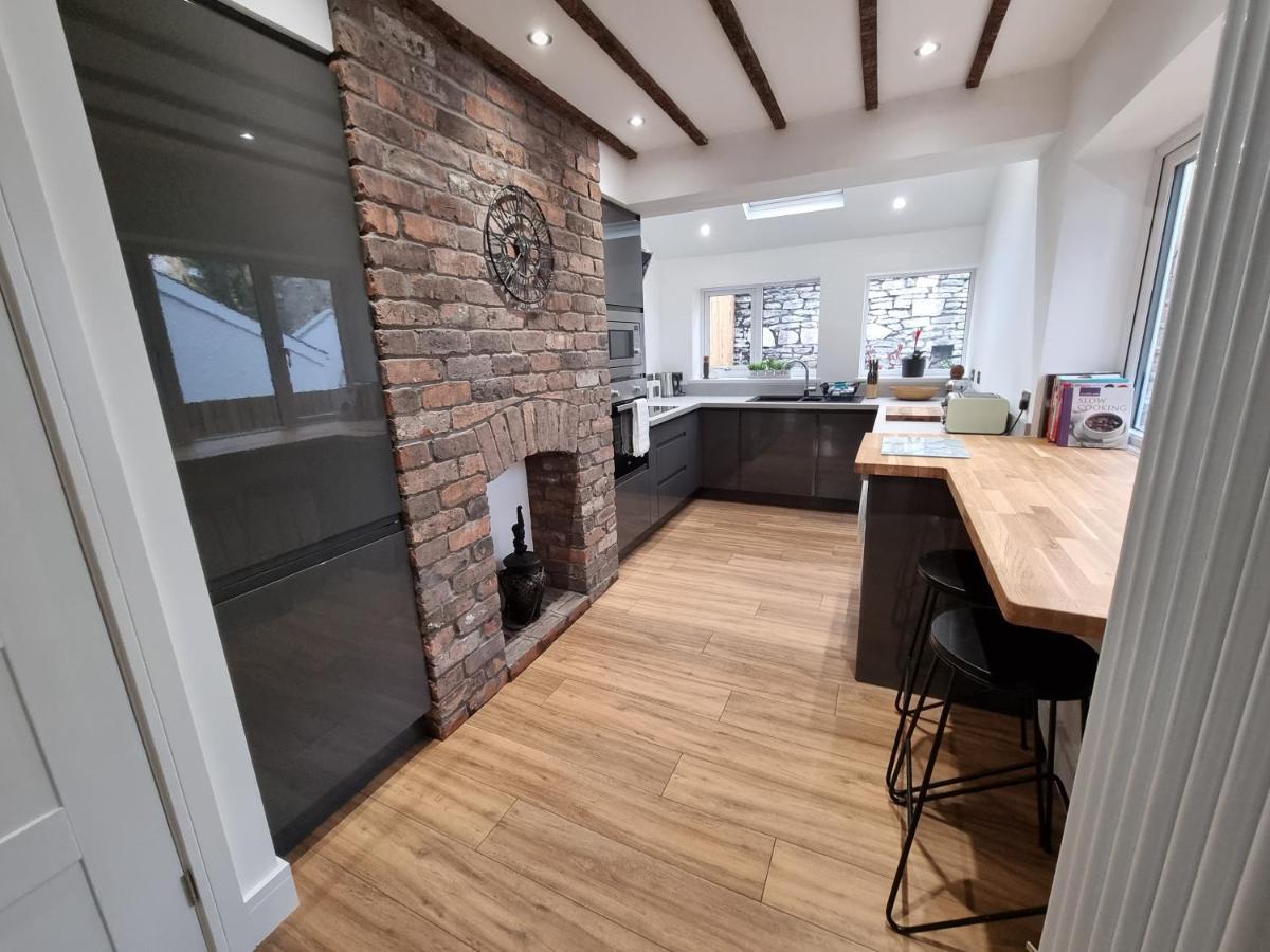 Hill View Villa Abertillery Exterior foto